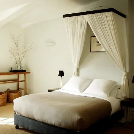 Bed & Breakfast Monte Arena Montaren-et-Saint-Médiers